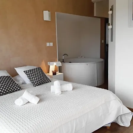 Les Du Saint Nazaire, Vue Panoramique Sur La Cite Medievale - Les Balcons De La Cite Apartmán *