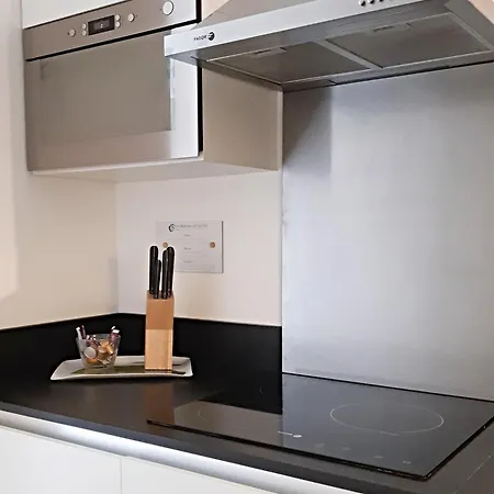 Les Du Saint Nazaire, Vue Panoramique Sur La Cite Medievale - Les Balcons De La Cite