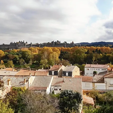 Les Du Saint Nazaire, Vue Panoramique Sur La Cite Medievale - Les Balcons De La Cite Daire
